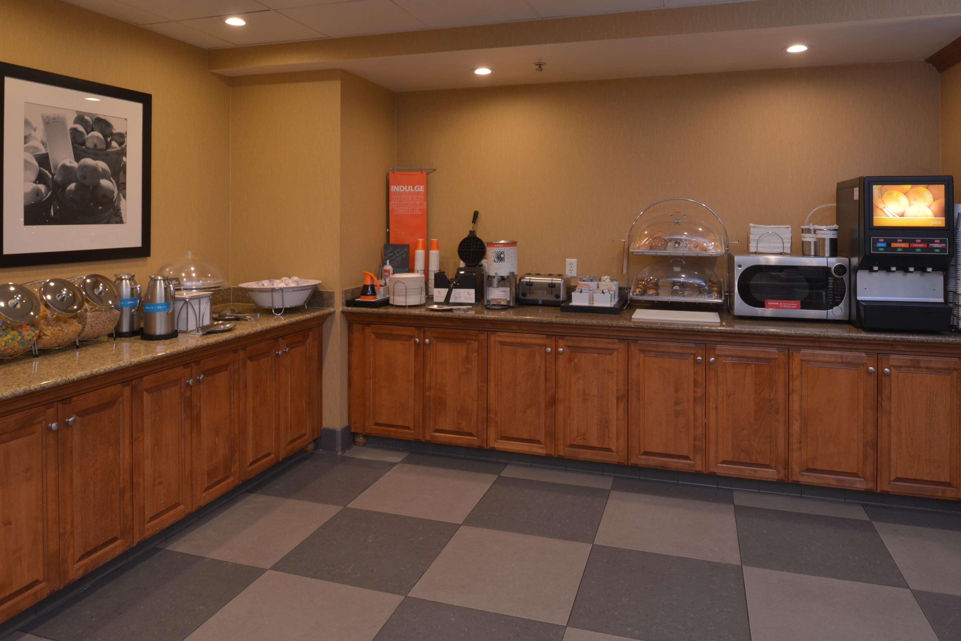 Hampton Inn And Suites Bakersfield North-Airport Ngoại thất bức ảnh